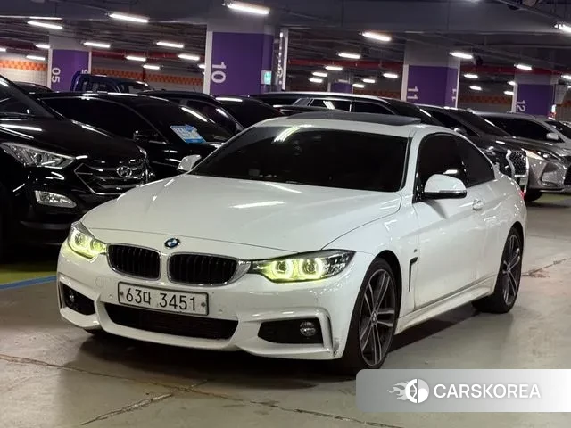 BMW 4 Series (F32) 2018 Белый из Кореи