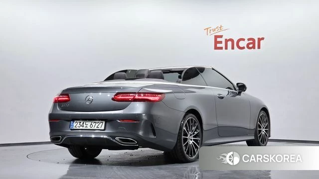 Mercedes-Benz E-Class W213 2018 Серый из Кореи