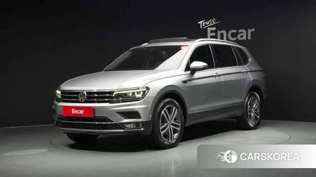 Volkswagen Tiguan Allspace 2020 Серебряный из Кореи