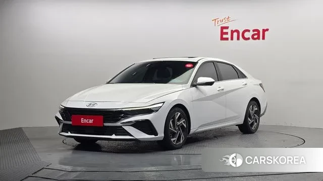 Hyundai The New Avante Hybrid (CN7) 2023 Белый из Кореи