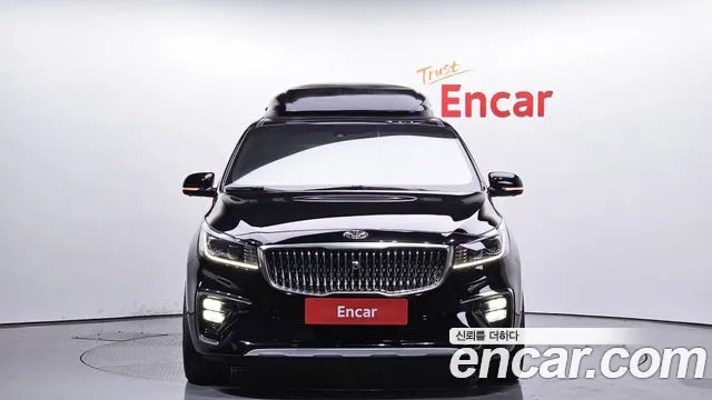 Kia The New Carnival 2018 Черный из Кореи