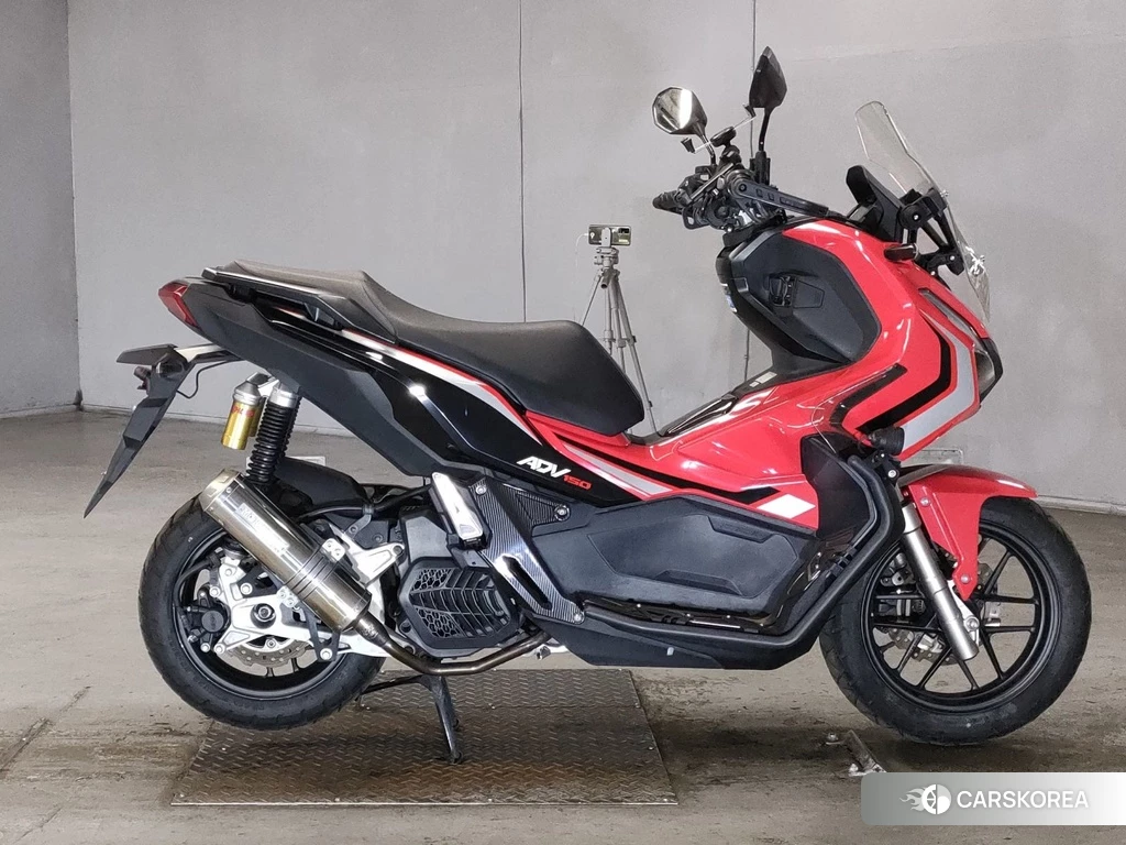 Проданный Honda ADV150 2019 из Японии, фото 2