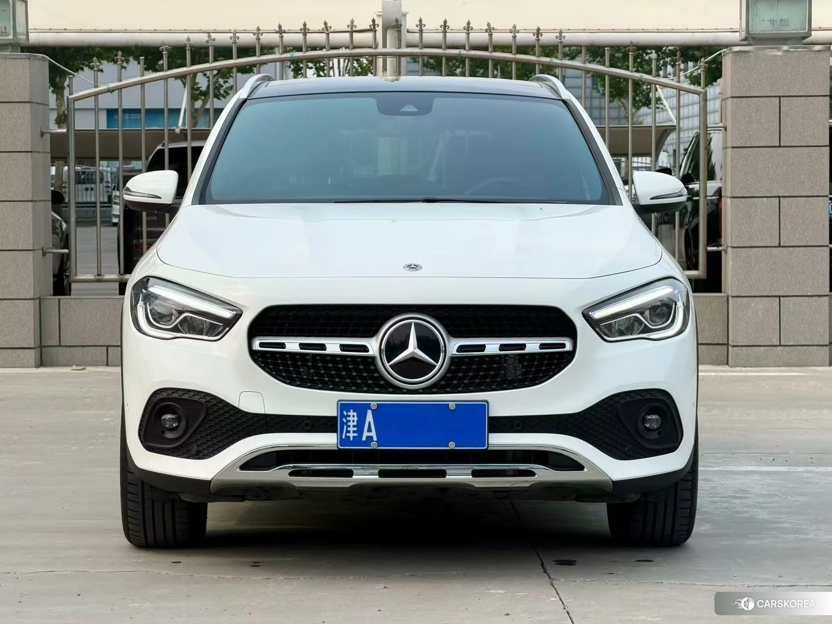 Mercedes-Benz GLA 2022 Белый из Китая