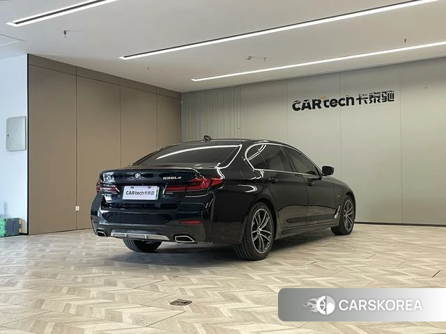 BMW 5 series PHEV 2021 Черный из Китая