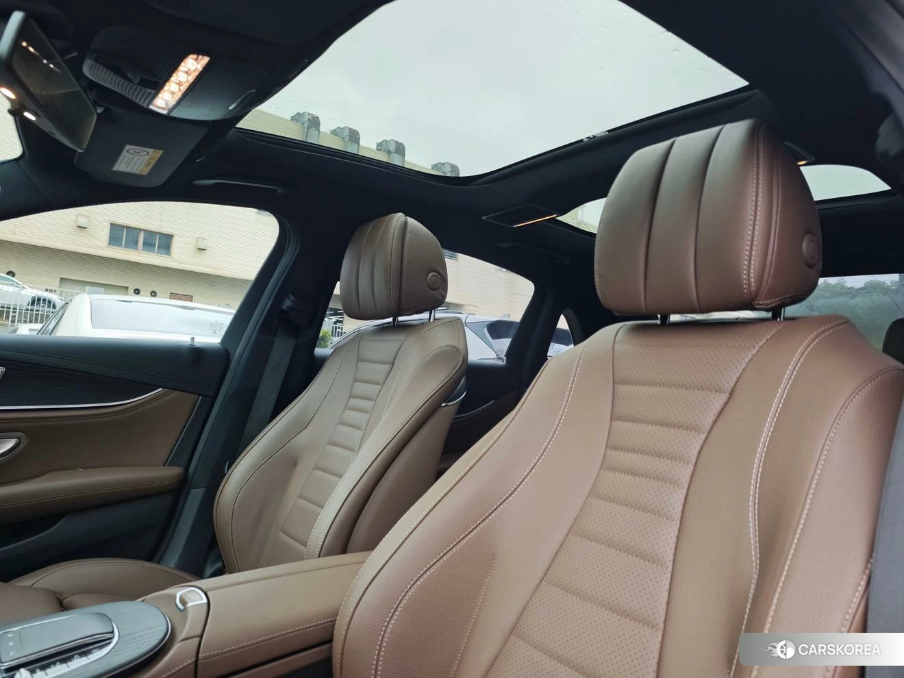 Mercedes-Benz E-class 2022 Черный из Китая