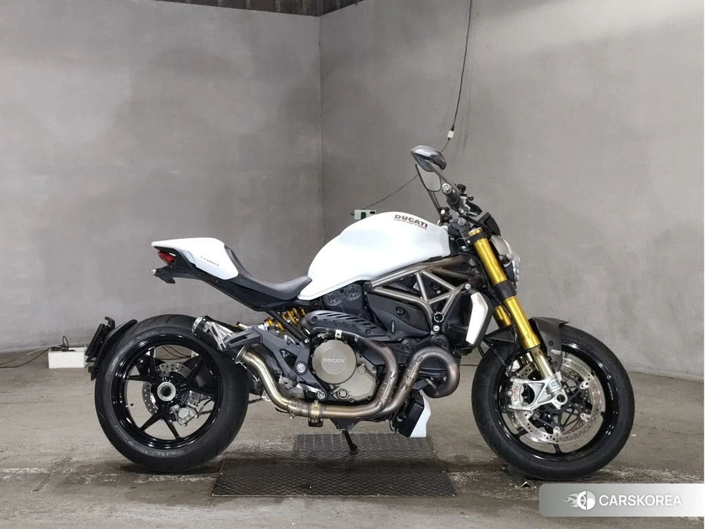 Проданный Ducati MONSTER 1200 S 2014 из Японии, фото 2