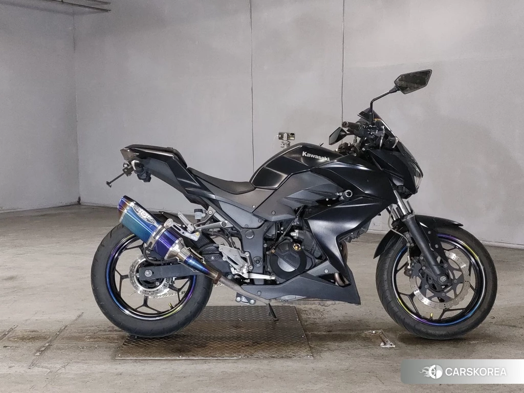 Проданный Kawasaki Z250 2014 из Японии