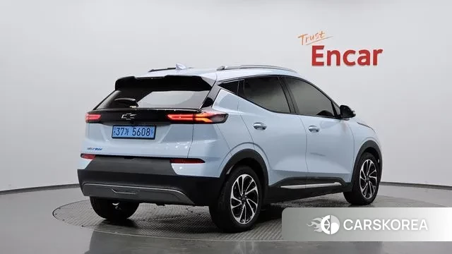 Chevrolet (GM Daewoo) Bolt EUV 2023 Небесно-голубой из Кореи