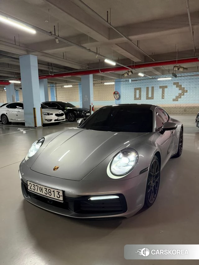 Porsche 911(992) 2020 Серебряный из Кореи