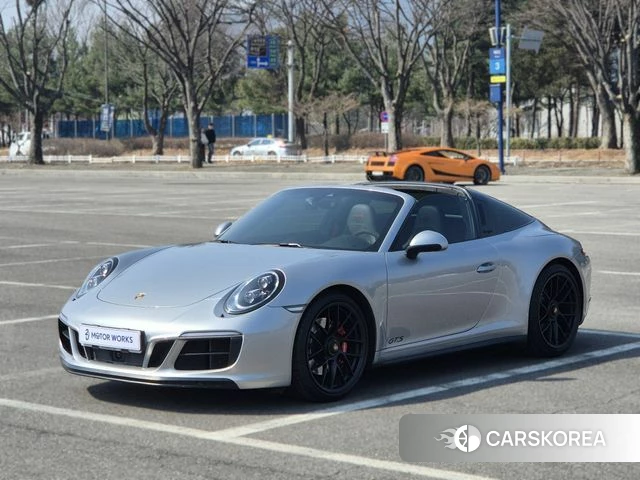 Porsche 911 2018 Серебряный из Кореи