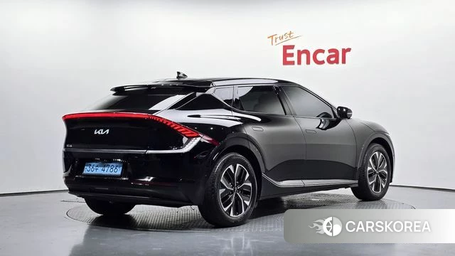 Kia EV6 2023 Черный из Кореи