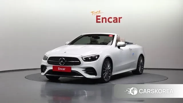 Mercedes-Benz E-Class W213 2023 Белый из Кореи