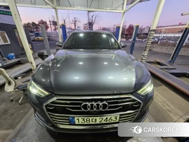 Audi A6 (C8) 2021 Серый из Кореи