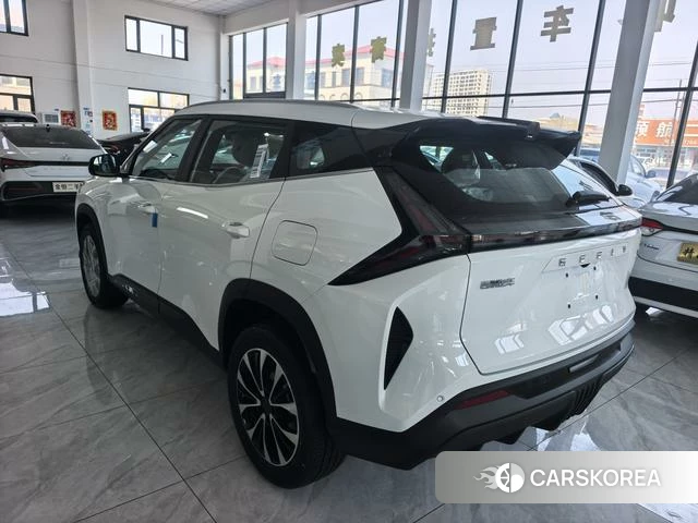 Geely Automobile Boyue 2025 Белый из Китая
