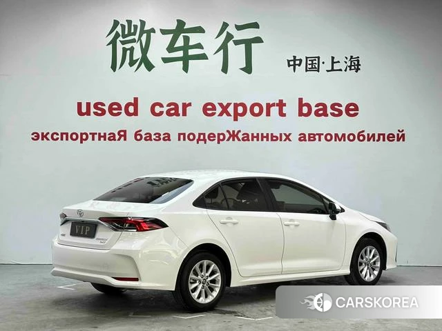 Toyota Corolla 2022 Белый из Китая