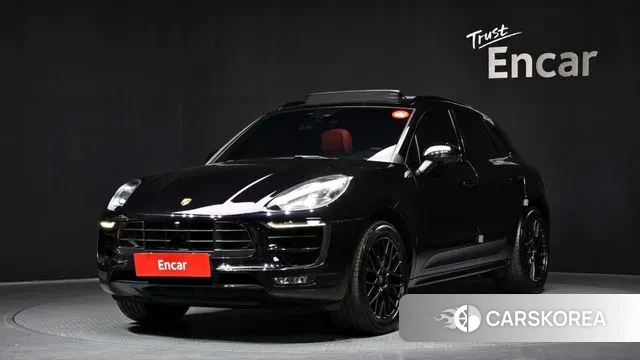 Porsche Macan 2018 Черный из Кореи
