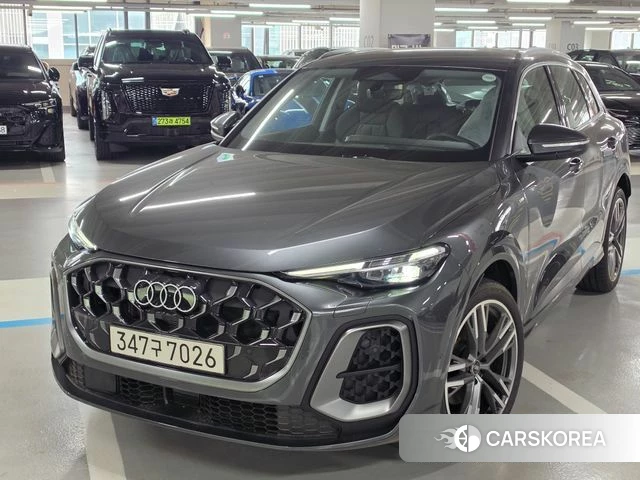 Audi Q5 (80A) 2026 Серый из Кореи