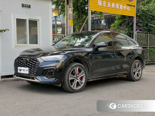 Audi Q5L Sportback 2023 Черный из Китая