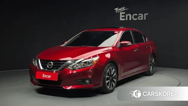 Nissan Altima 2018 Красный из Кореи