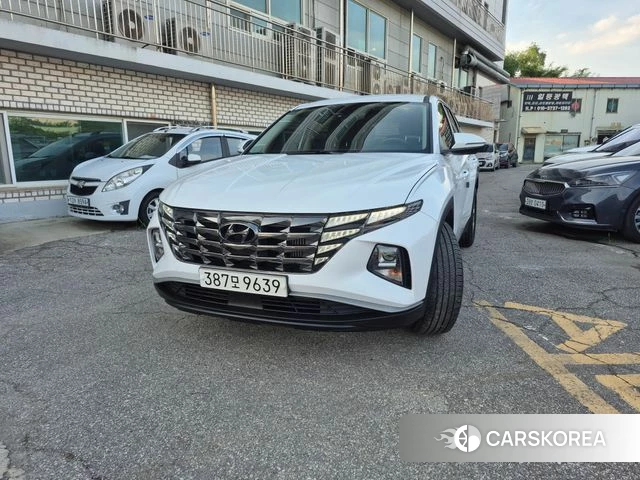Hyundai Tucson (NX4) 2022 Белый из Кореи