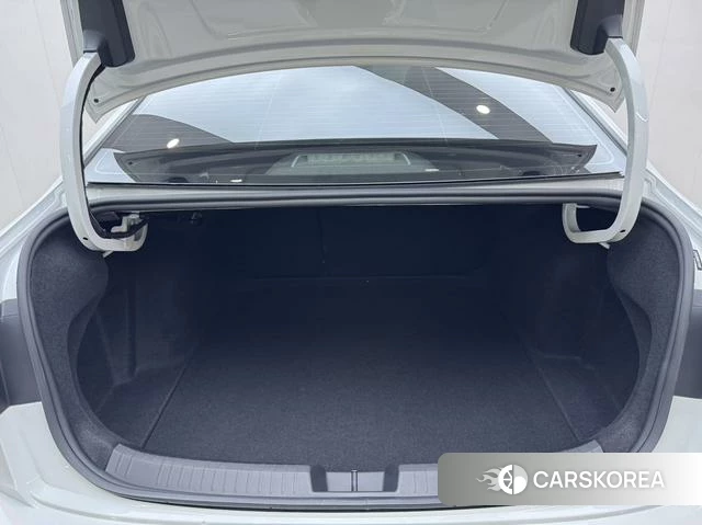 Volkswagen Sagitar 2022 Белый из Китая
