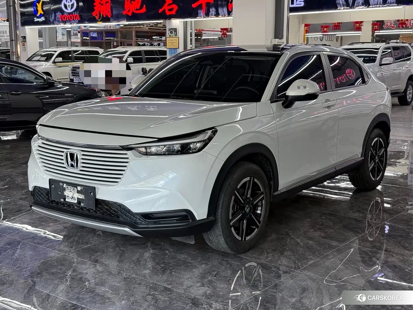 Honda Vezel 2023 Белый из Китая