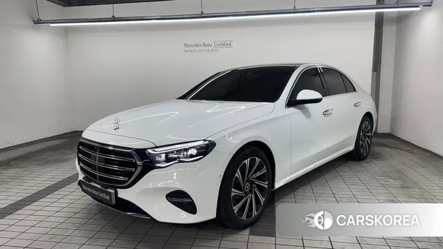 Mercedes-Benz E-Class W214 2025 Белый из Кореи