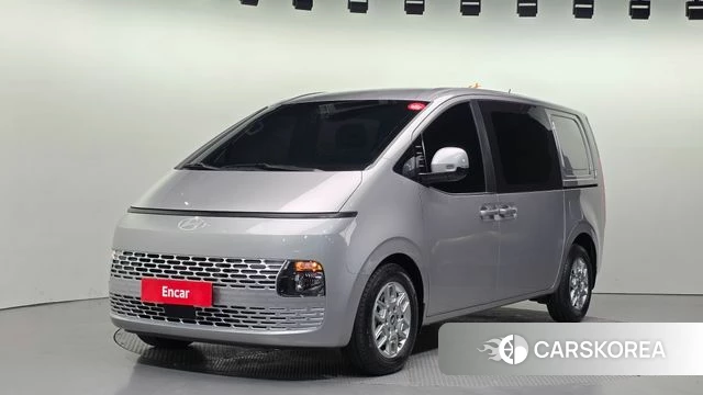Hyundai Staria 2024 Серебряный из Кореи