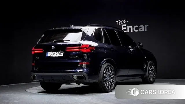 BMW X5 (G05) 2024 Черный из Кореи