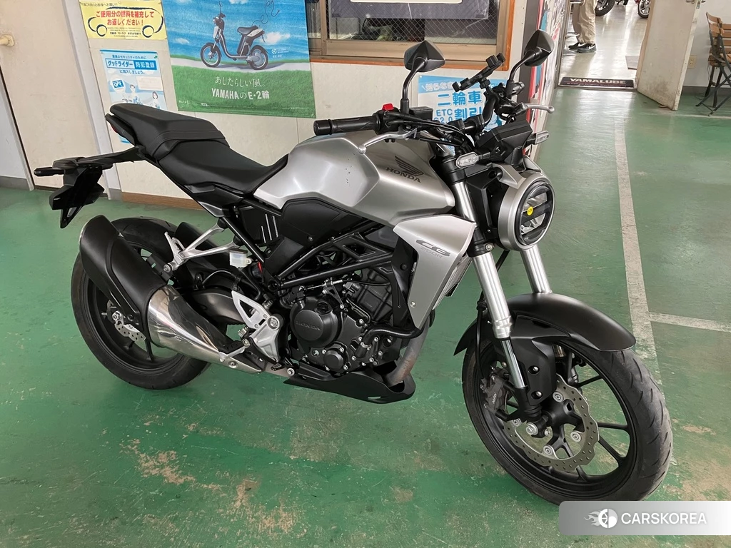 Проданный Honda CB250R 2018 из Японии, фото 2