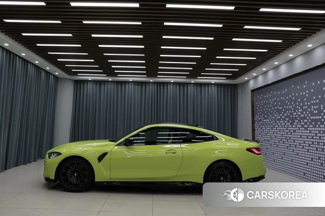 BMW M4 2024 Желтый из Китая