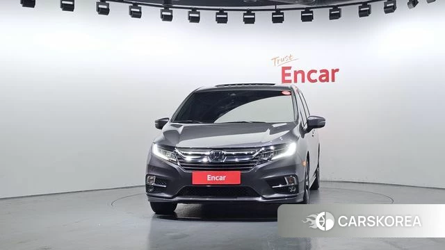 Honda Odyssey 2018 Серый из Кореи