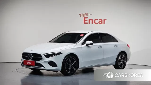 Mercedes-Benz A-Class W177 2024 Белый из Кореи