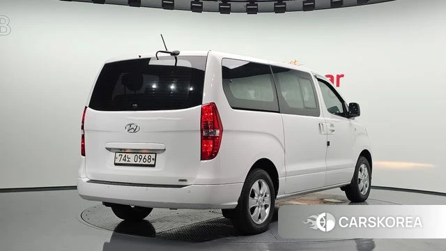 Hyundai The New Grand Starex 2020 Белый из Кореи