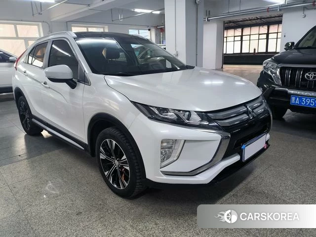 Mitsubishi  Yi Ge 2019 Белый из Китая