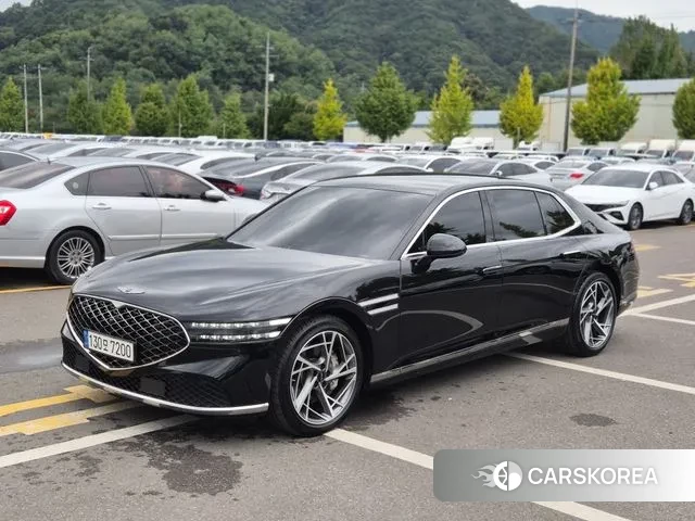 Genesis G90 (RS4) 2022 Черный из Кореи