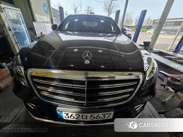 Mercedes-Benz S-Class W222 2020 Черный из Кореи