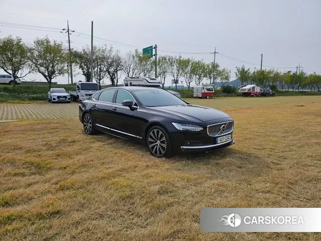 Volvo S90 2021 Черный из Кореи