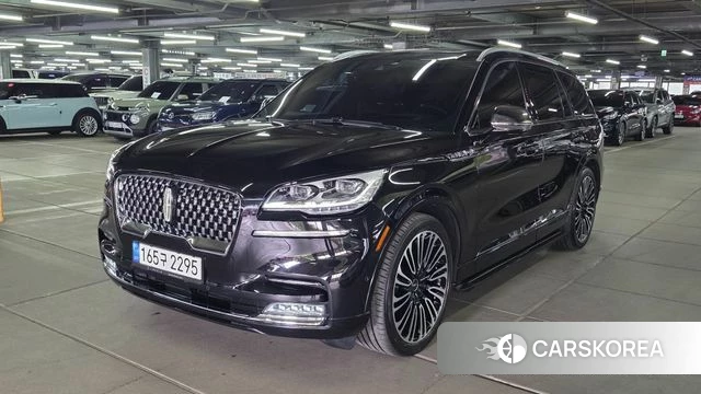 Lincoln Aviator 2nd generation 2022 Черный из Кореи