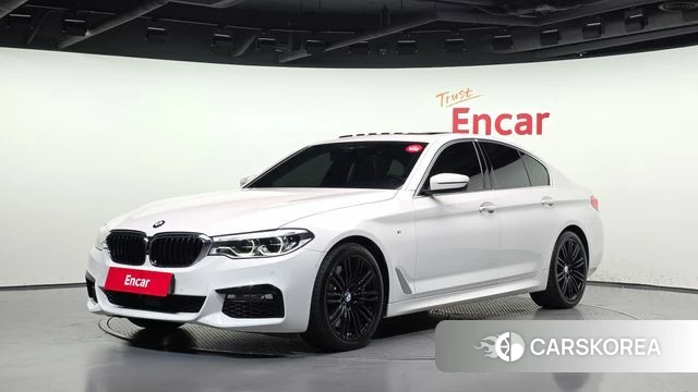 BMW 5 Series (G30) 2018 Белый из Кореи