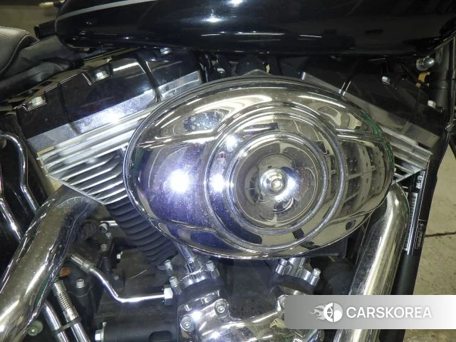 Engine photo