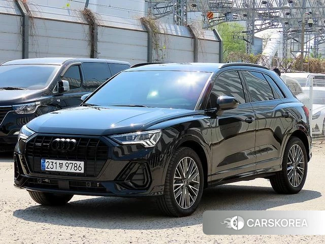 Audi Q3 (F3) 2025 Черный из Кореи