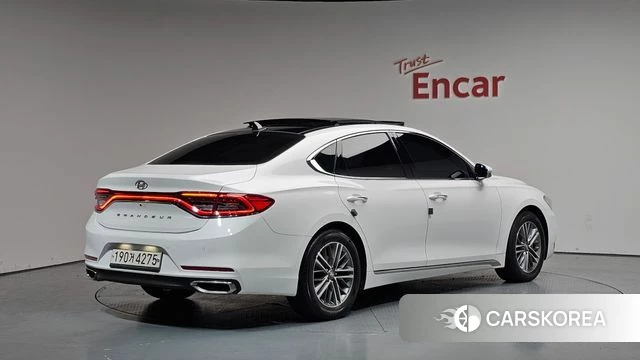 Hyundai Grandeur IG 2019 Белый из Кореи
