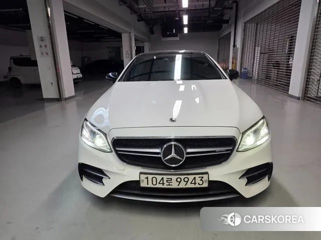 Mercedes-Benz E-Class W213 2020 Белый из Кореи