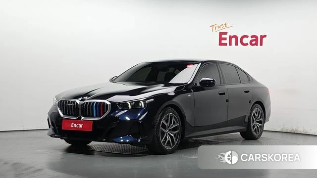 BMW 5 Series (G60) 2025 Черный из Кореи