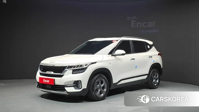 Kia Seltos 2022 Белый из Кореи