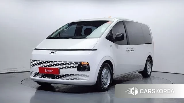 Hyundai Staria 2021 Белый из Кореи