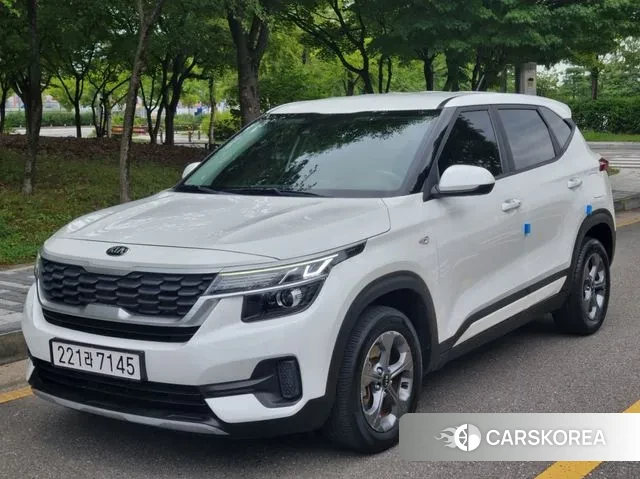 Kia Seltos 2020 Белый из Кореи