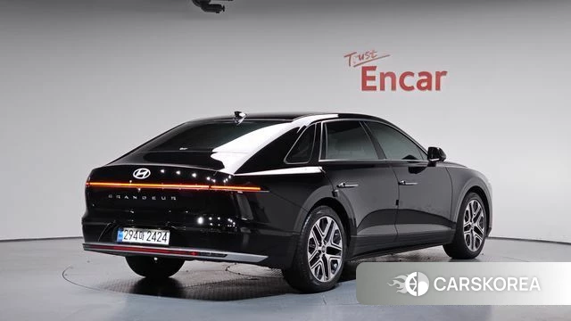 Hyundai Grandeur (GN7) 2025 Черный из Кореи