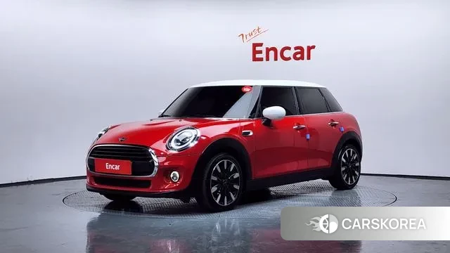 Mini Cooper 2019 Красный из Кореи